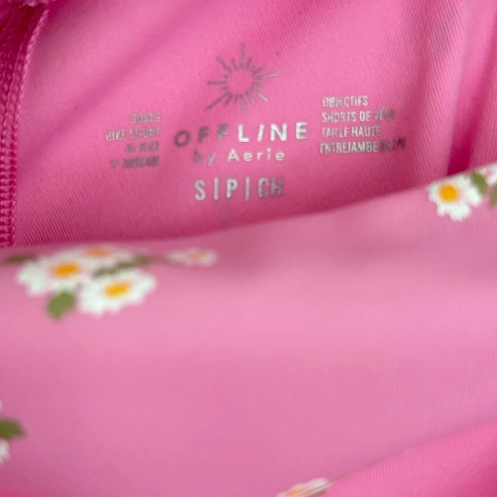NEW Aerie Pink Floral Women's biker shorts size Small